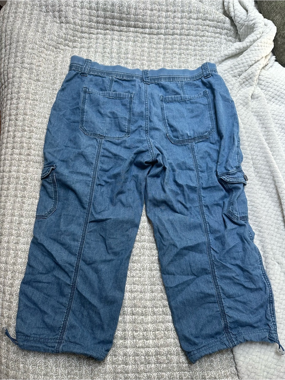 Cargo Capris - Picture 2 of 5